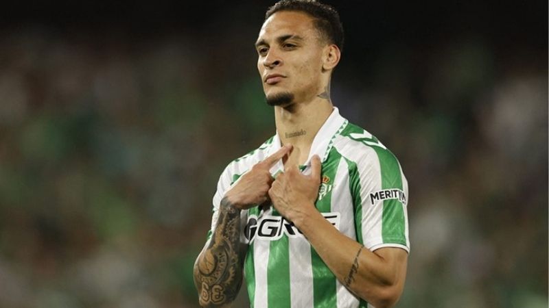 Real Madrid Rumored to Sign Antony Next Season